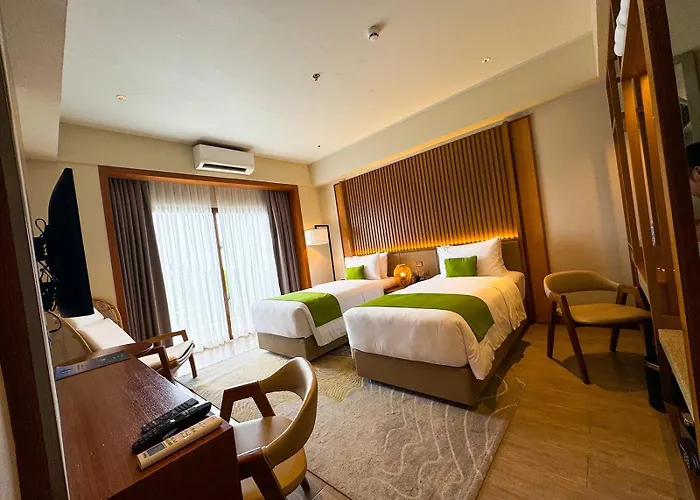 Cebu One Tectona 4*