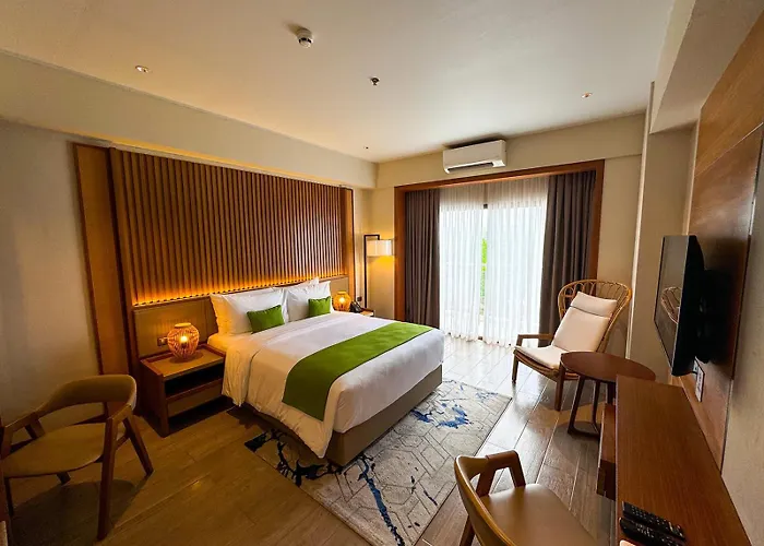 호텔 Cebu One Tectona 4*