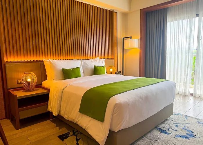 Cebu One Tectona 4* Liloan